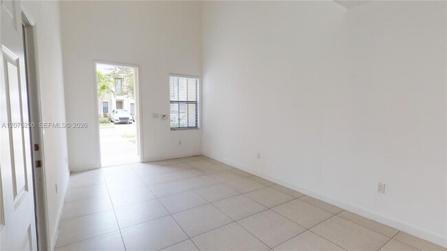 Building Photo - 10428 NW 61st St