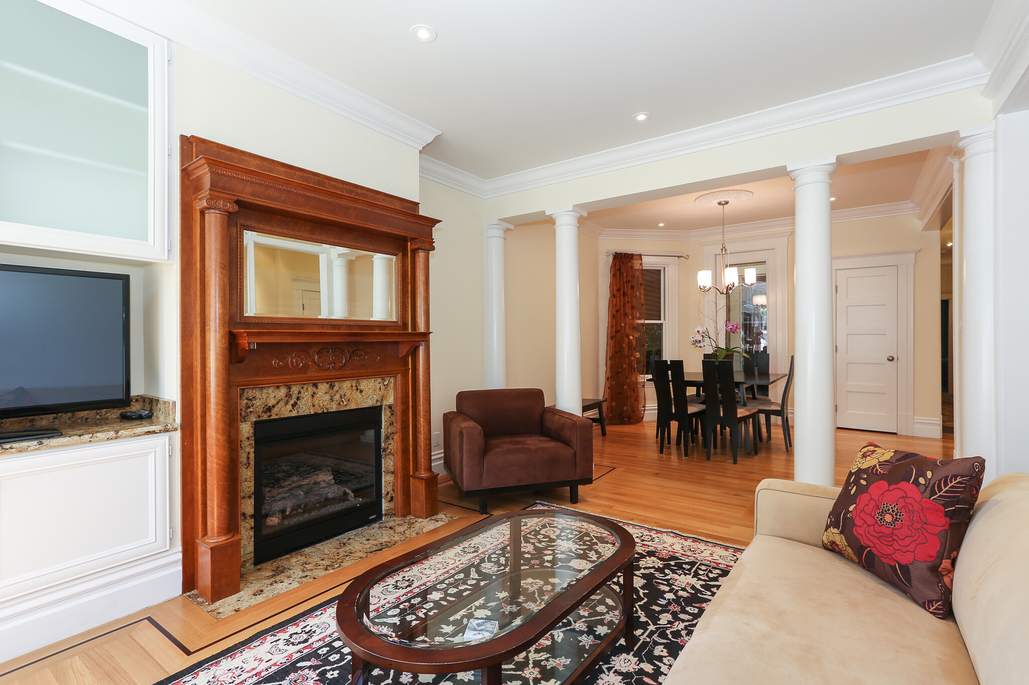 Living room to dining room - 127 Steiner St