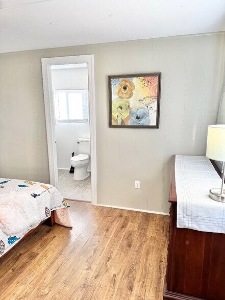 Building Photo - 4414 Holly Leaf Rd