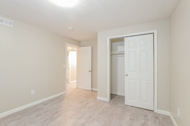 Building Photo - 6189 S 5725 W
