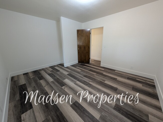 Building Photo - 6231 Pebble Ln