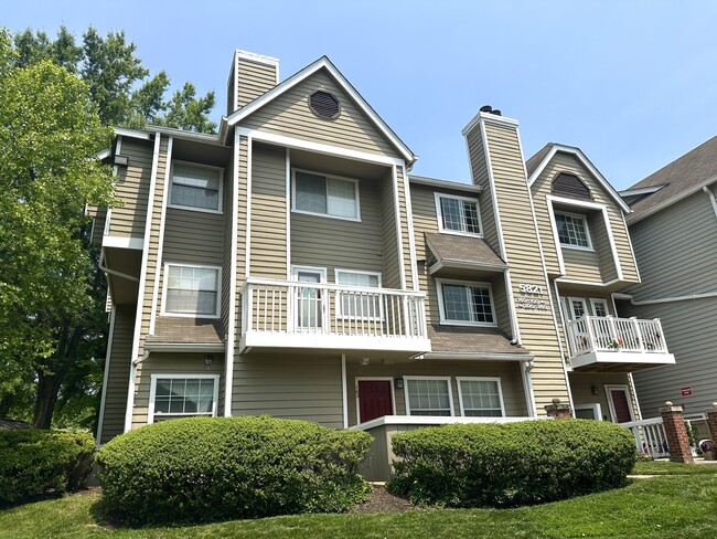 Primary Photo - 5821 Inman Park Cir