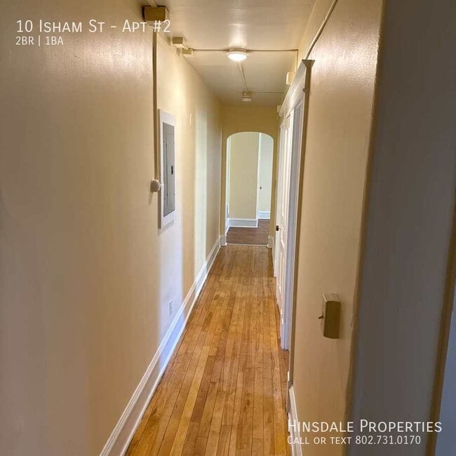 Building Photo - 10 Isham St