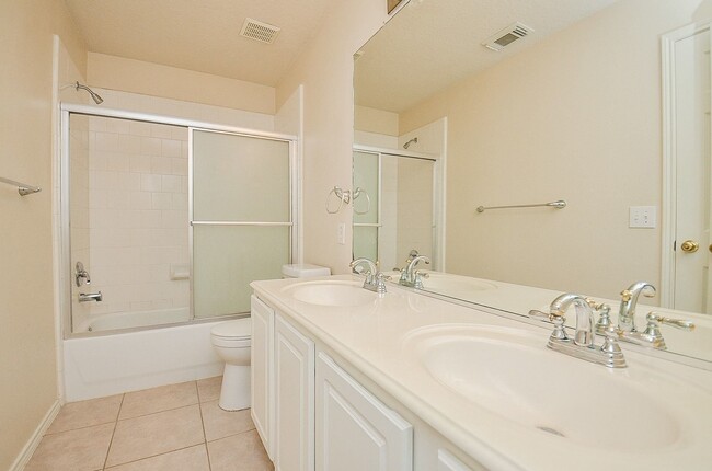 Building Photo - 20510 Oxbow Park Ln