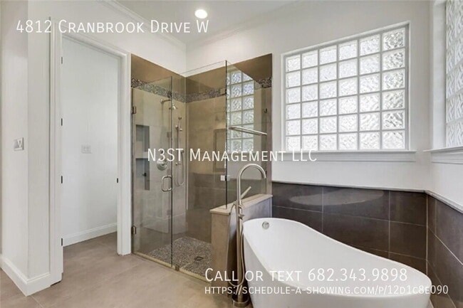 Building Photo - 4812 Cranbrook Dr W