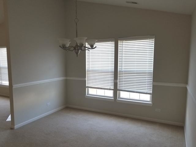 Building Photo - 156 W Chatham Ln