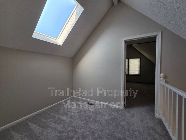 Building Photo - 13325 W 104th St