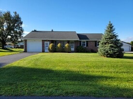 Building Photo - 1174 Rose Ave