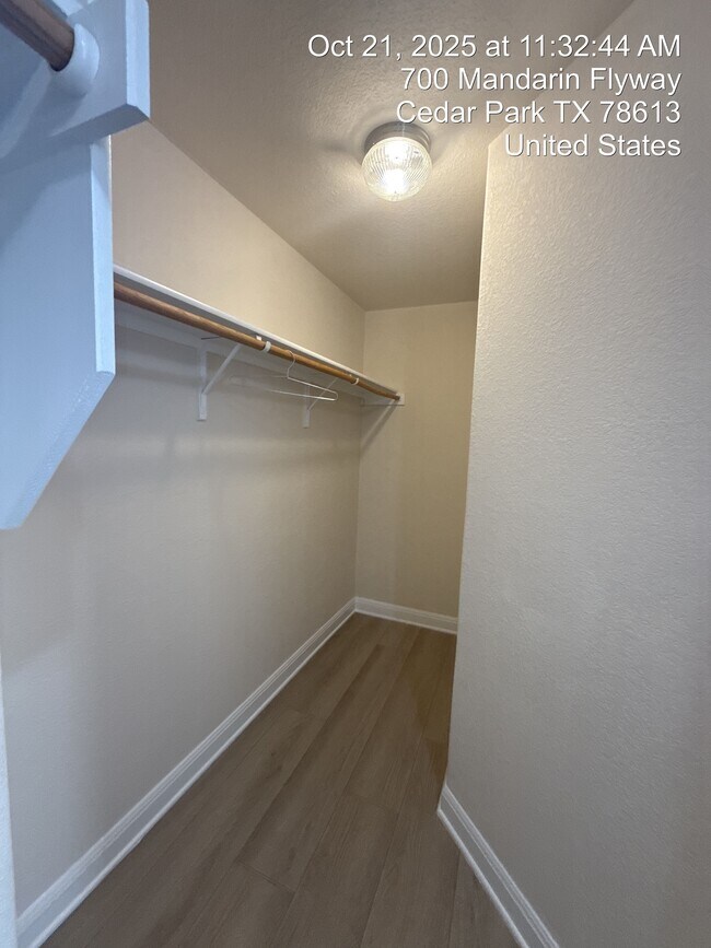 Building Photo - 700 Mandarin Flyway