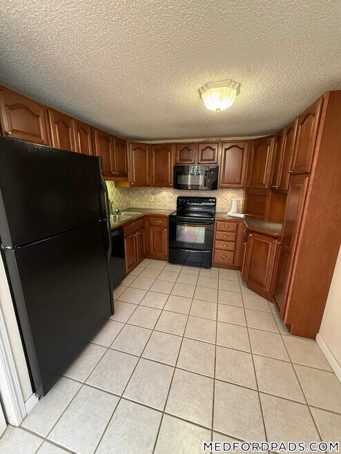 Building Photo - 30 Revere Beach Pkwy