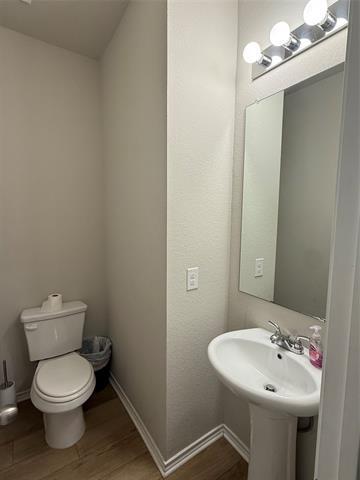 Building Photo - 3000 Paint Dr
