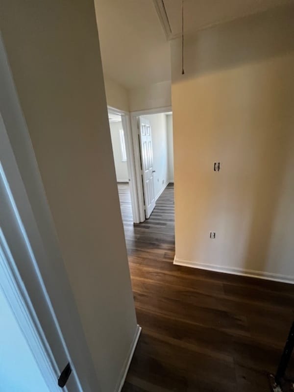 Building Photo - 8004 Community Dr