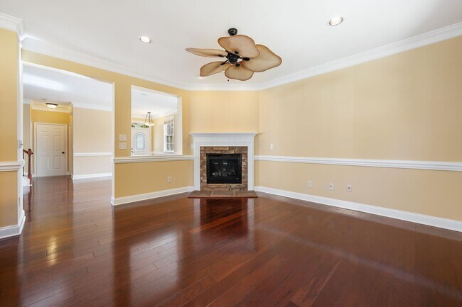 Building Photo - One of a Kind Custom 4 Bedroom, 2.5 Bath Beauty in Durham!