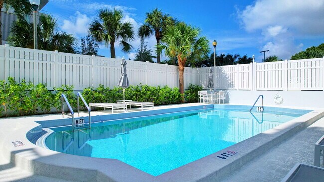 Building Photo - 1501 S Flagler Dr