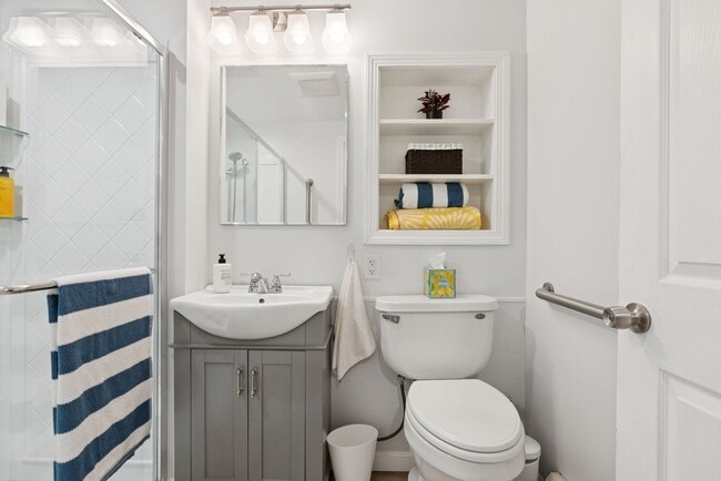 Building Photo - 111 Cottage Rd