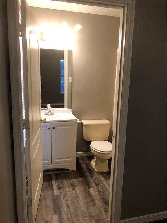 Building Photo - 504 3rd Ave