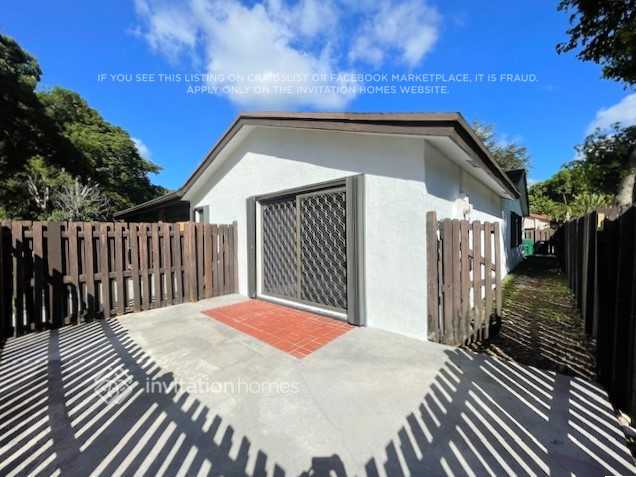 Building Photo - 13417 SW 108th St Cir