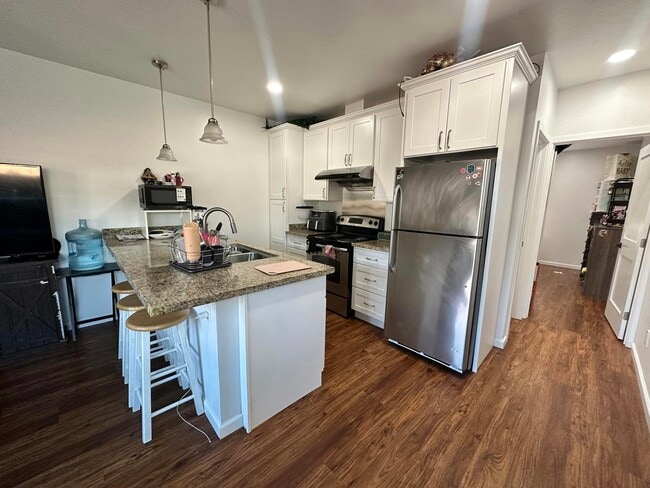 Building Photo - 1779 Laguna St