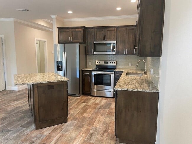 Building Photo - 3210 Poe Cove