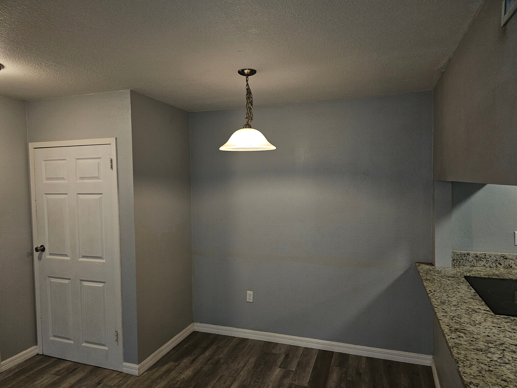 Dining Area - 3238 S Semoran Blvd