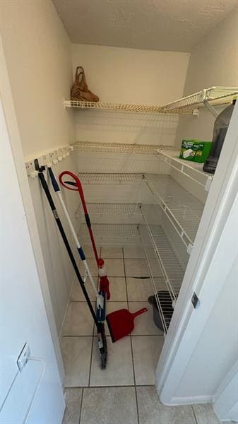 Building Photo - 625 Antioch Ave