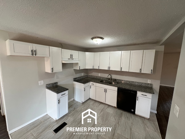 Building Photo - 239 Wilbanks Rd