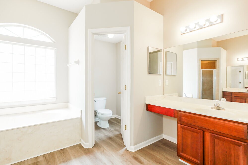 Building Photo - 14060 Red Rock Lake Dr