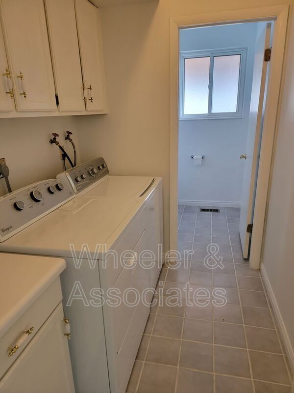 Building Photo - 9218 Alvey Ln