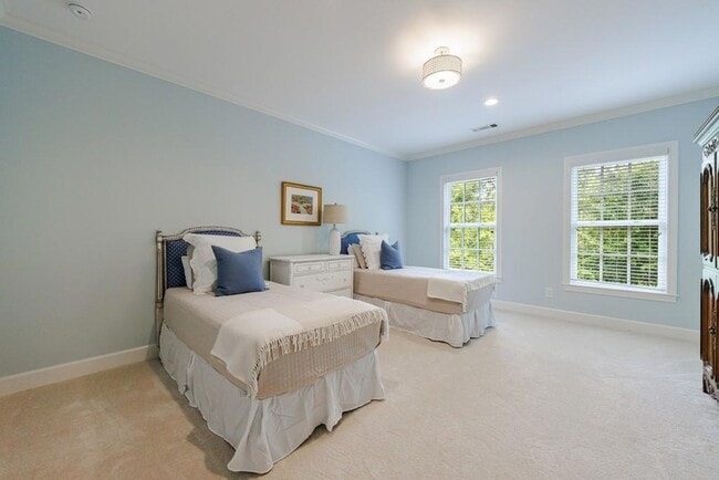 Building Photo - 25 Asheworth Ct NW