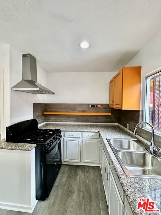 Building Photo - 523 1/2 W 56th St