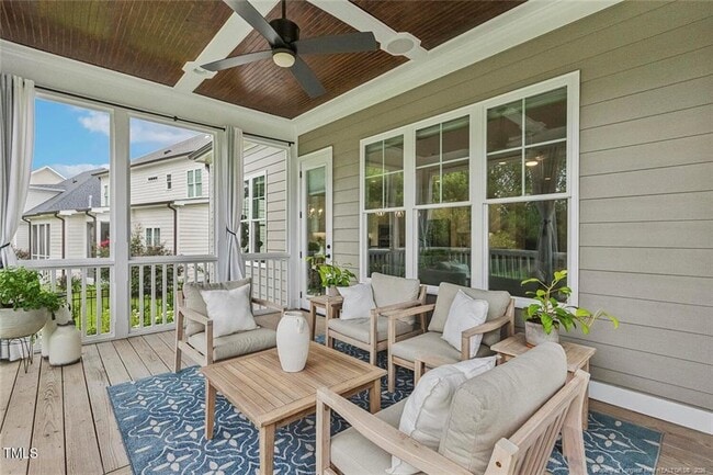 Building Photo - 2098 Amalfi Pl