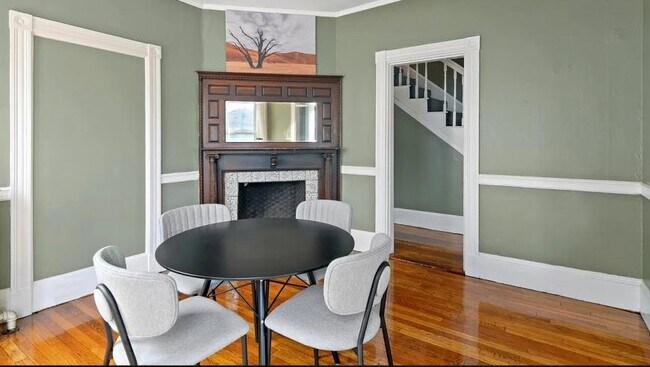 Building Photo - 6 bedroom in Allston MA 02134