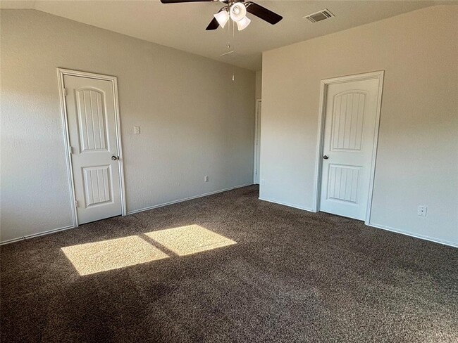 Building Photo - 111 Lillian Dr