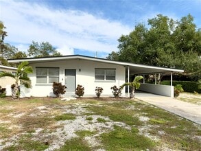 Building Photo - 1227 Bloxam Ave