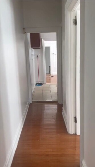 Hallway - 157 E 40th St