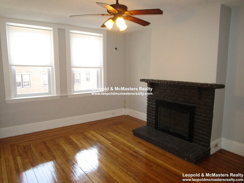 Building Photo - 136 Chiswick Rd