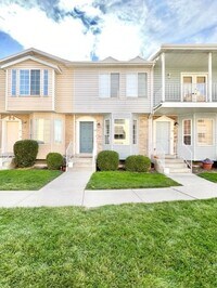 Building Photo - 565 N 300 E