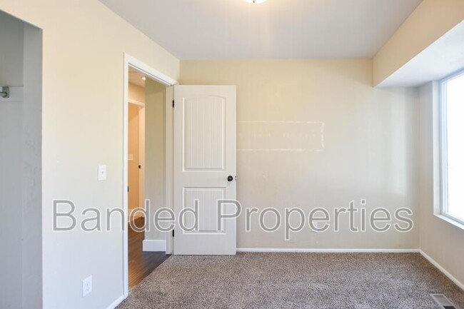Building Photo - 5513 W Heath Cir