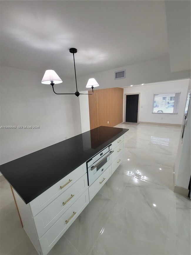 Building Photo - 5410 SW 2nd St