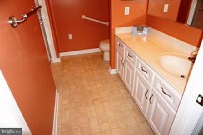 Building Photo - **AVAILABLE 6/1/2026**  Well-kept Ground level condo available in Forest Hill, MD!