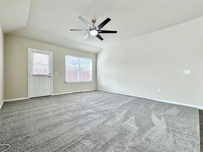 Building Photo - 224 Yoakum St