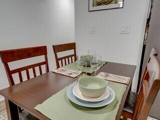 Building Photo - 4831 NE Prescott St