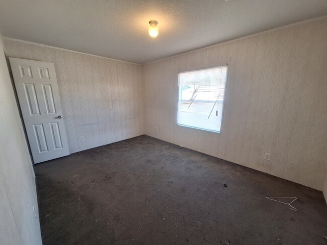 Building Photo - 1134 Kelly Dr
