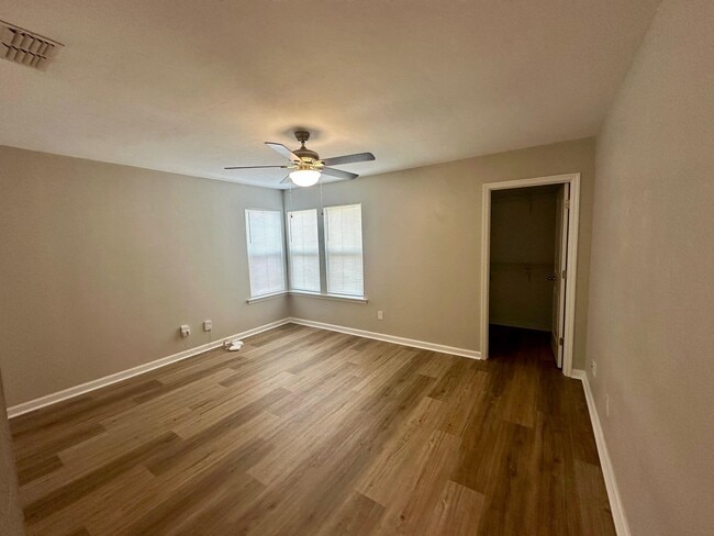 Building Photo - 3116 Whirlaway Trail