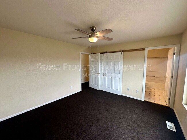 Building Photo - 5049 Joplin Ct