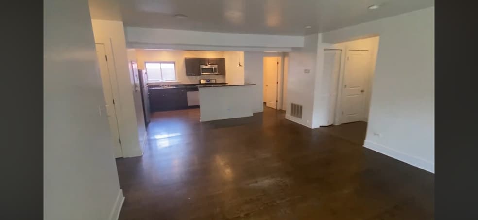 Building Photo - 2534 W Fitch Ave