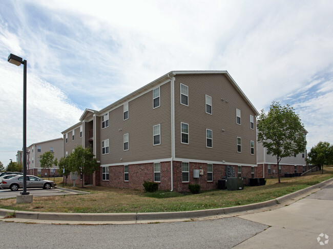 Building Photo - Bonner Highlands Apartments