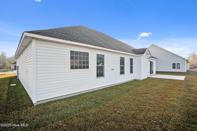 Building Photo - 51 N Ardsley Ln