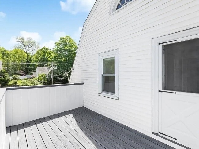 Building Photo - 1145 Boylston St