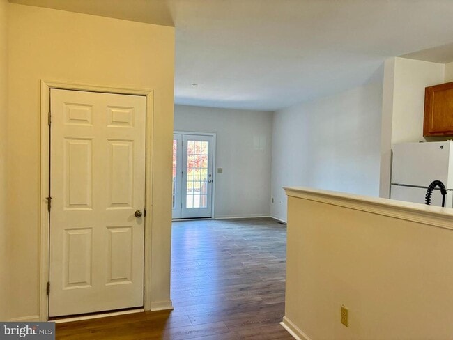 Building Photo - 2148 Danville Dr